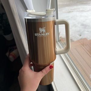 Stanley 40 oz!! Gold color. Gently used. Currently sold out online in this color